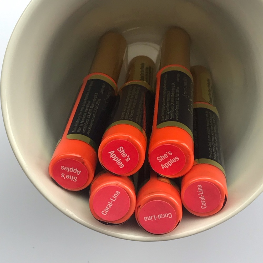 SEALED: Lipsense